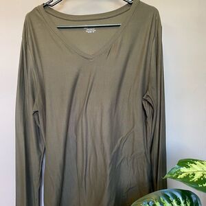 No Boundaries Women’s 3X Green Long Sleeve